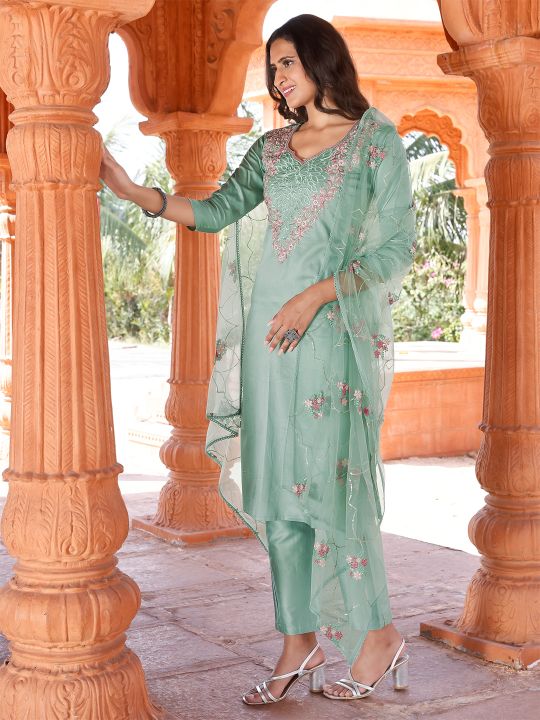 Sea Green Floral Embroidered Regular Pure Cotton Kurta & Trousers With Dupatta